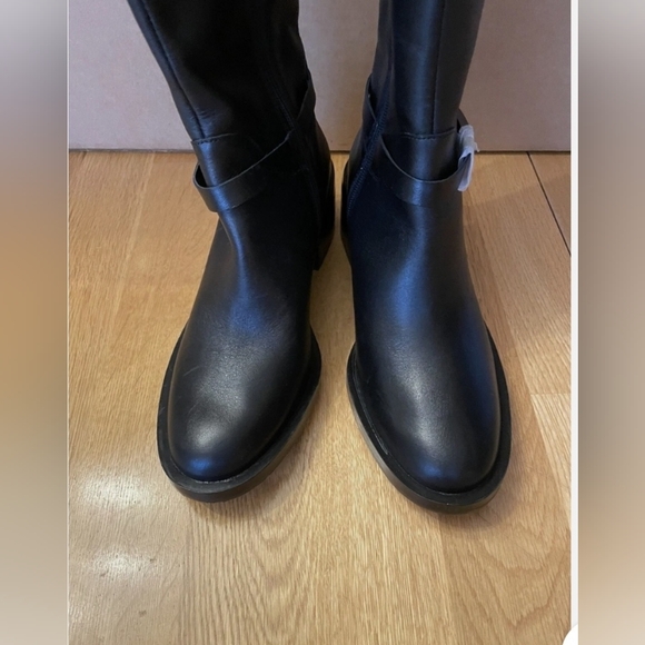 SlZE. 7.5. LINEA POLO. Black Knee-High Leather Boots - Picture 4 of 7